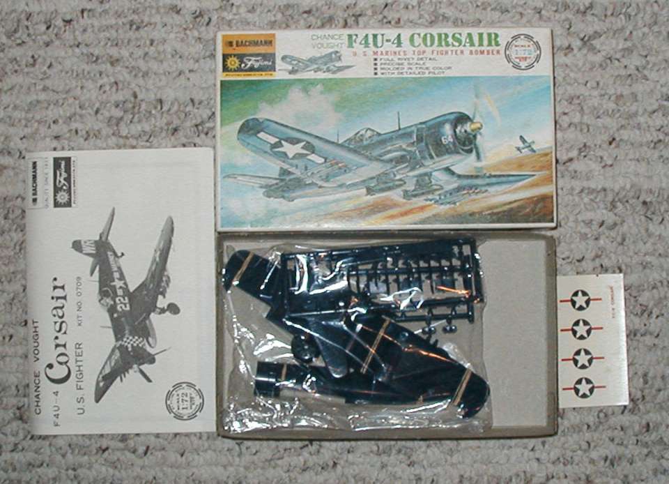 Fujimi F4U-4 (2)-960