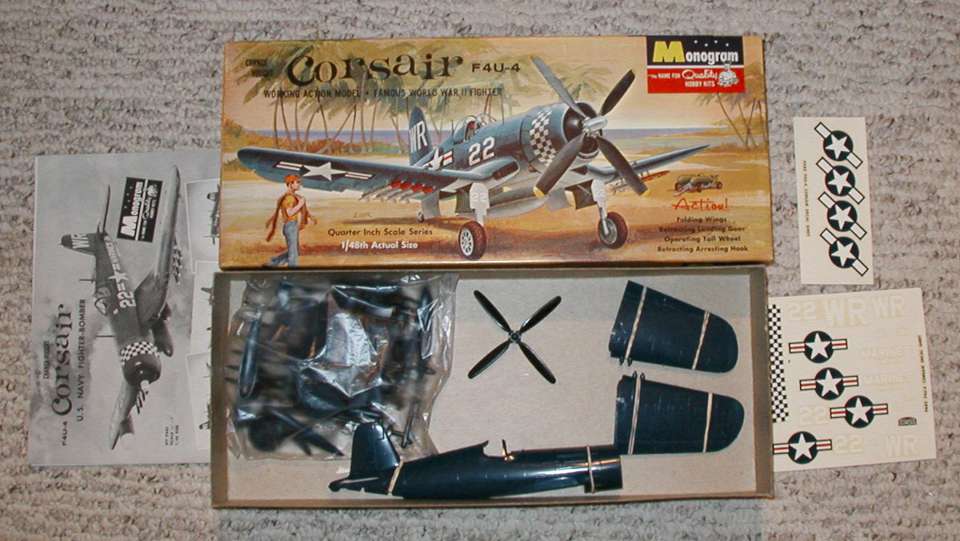 Monogram F4U-4-960