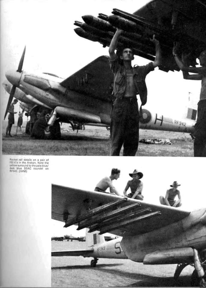 28 De Havilland Mosquito Page 17-960