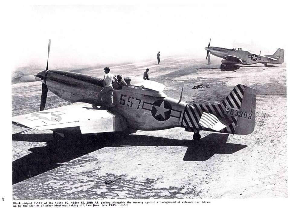 01 North American P-51D Mustang Page 43-960