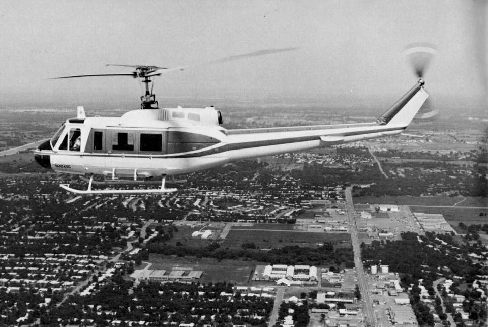 Bell Helicopters 1972 (05)-960