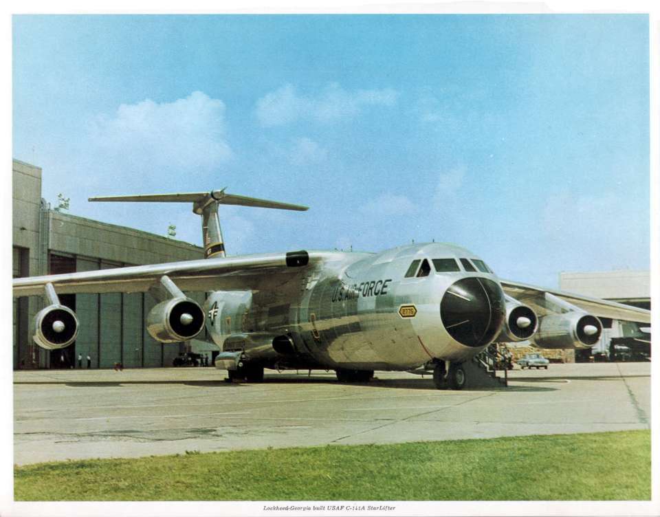 Lockheed C-141 (5)-960