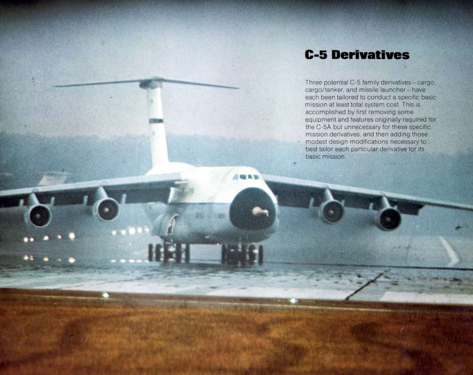 Lockheed C-5 Galaxy (33)-960