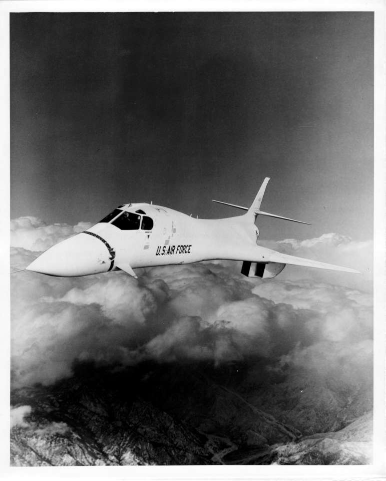 Rockwell B-1A 04-960
